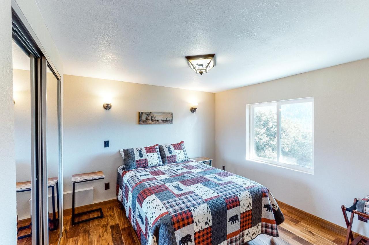 Lake View Magic Crestline Luaran gambar